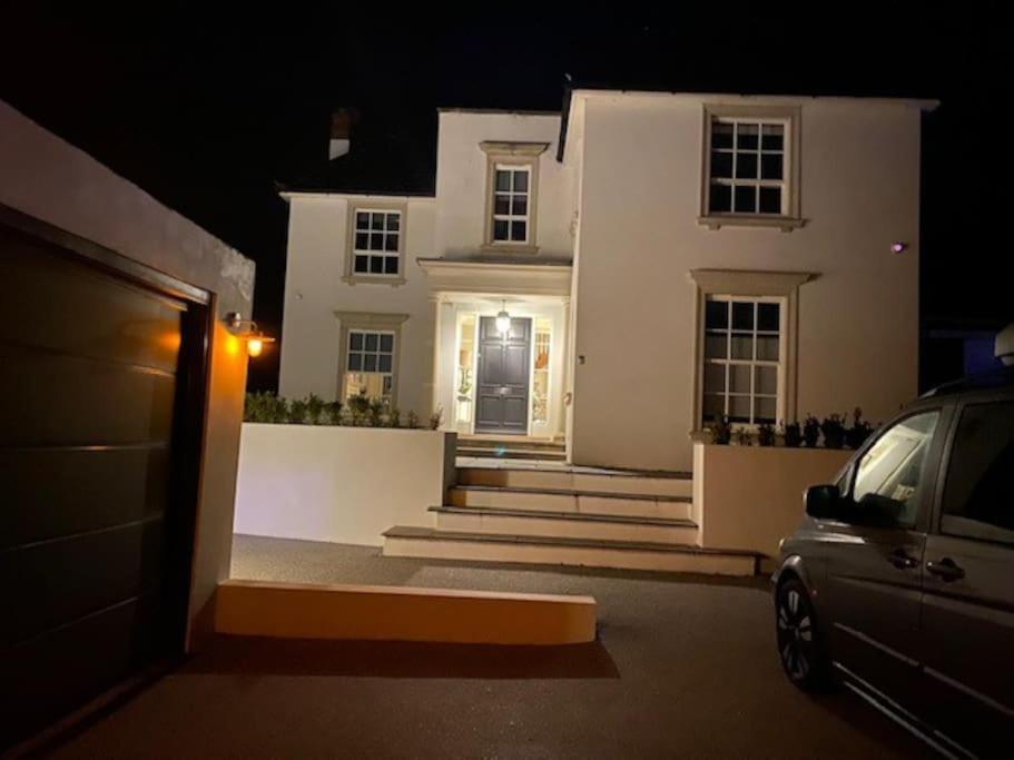 The Boathouse. The Gateway To The Jurassic Coast Villa Poole Bagian luar foto